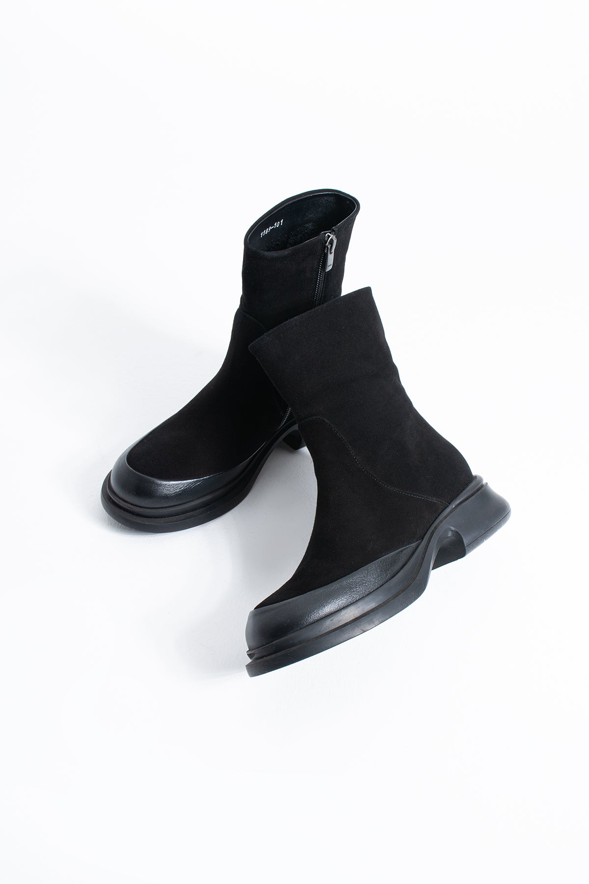 Shay Kadın Süet Hakiki Deri Kürklü Fermuarlı Kış Botu