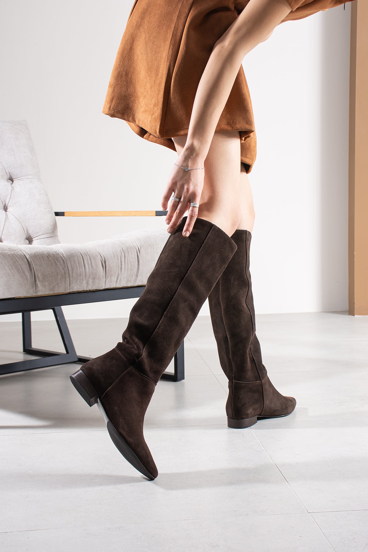 May Kadın Acıkahve Hakiki Deri Süet Fermuarsız Diz Altı Çizme