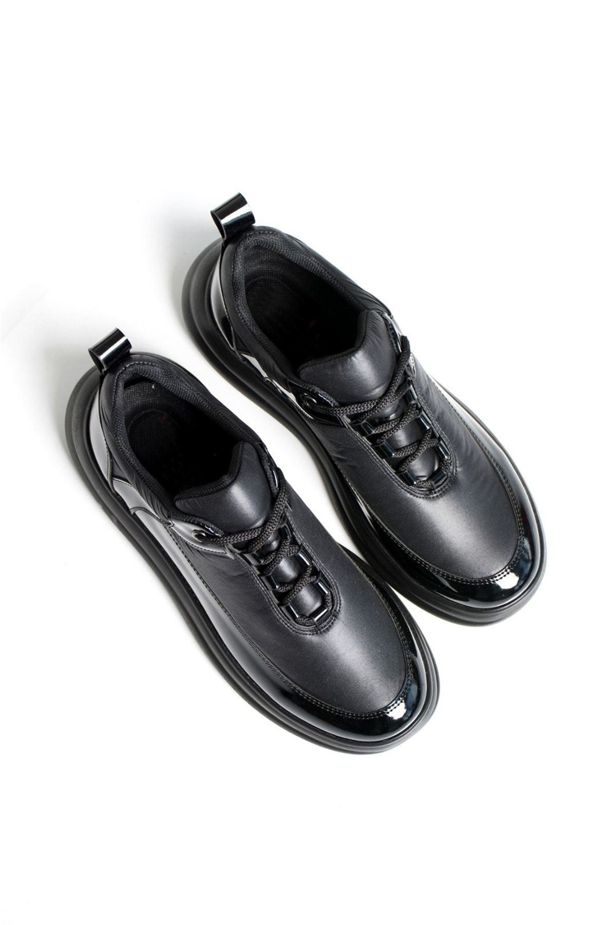 Siyah - Dolgu Topuk Sneaker