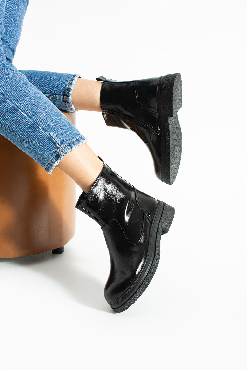 Zoya Kadın Fermuarlı Kalın Taban Kışlık Bot