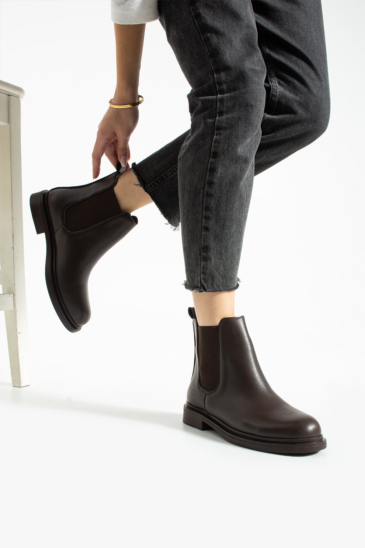 Kadın Siyah Düz Topuklu Chelsea Bot