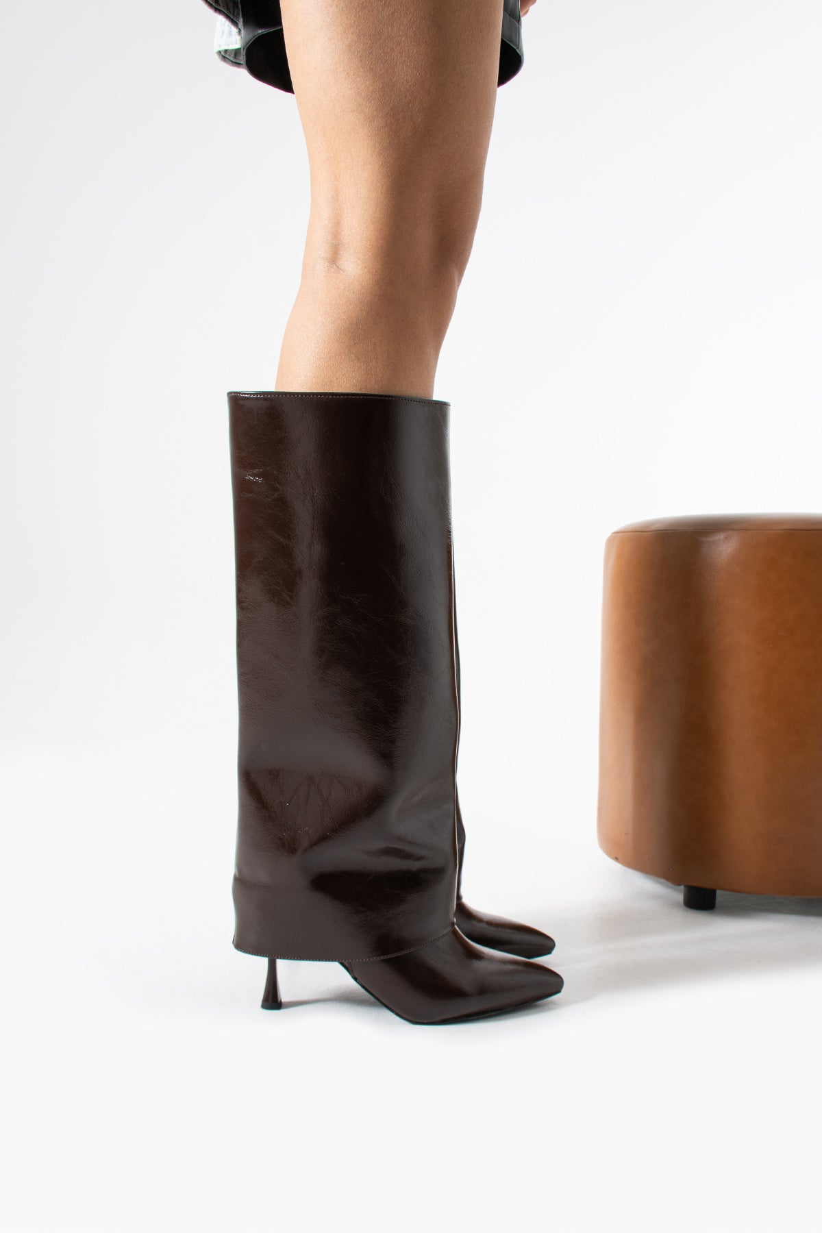 Dora Kadın Deri Sivri Burun Topuklu Çizme