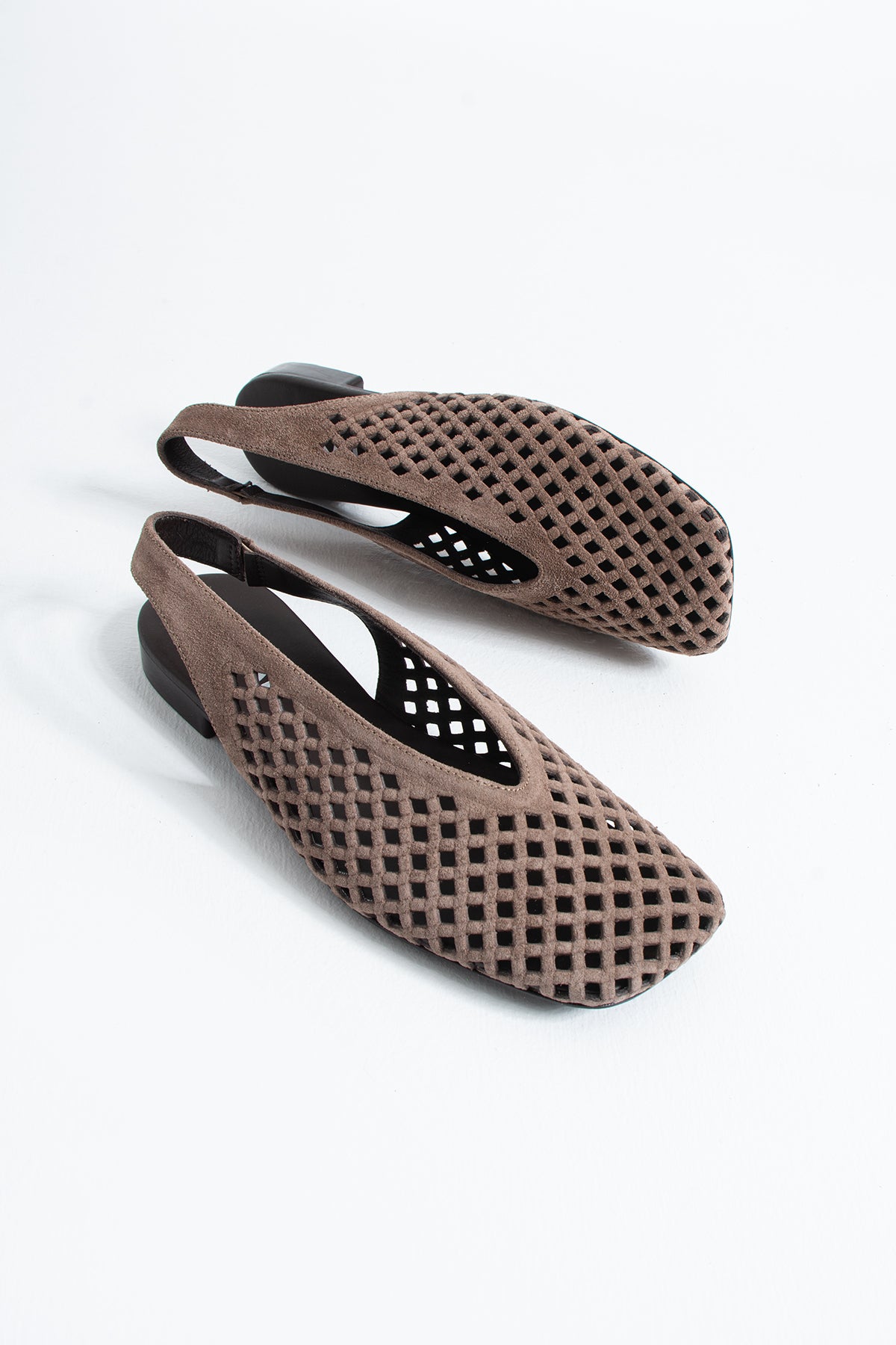Flavia Hakiki Deri Lazer Kesim Örgü Desenli Slingback Kadın Sandalet Babet