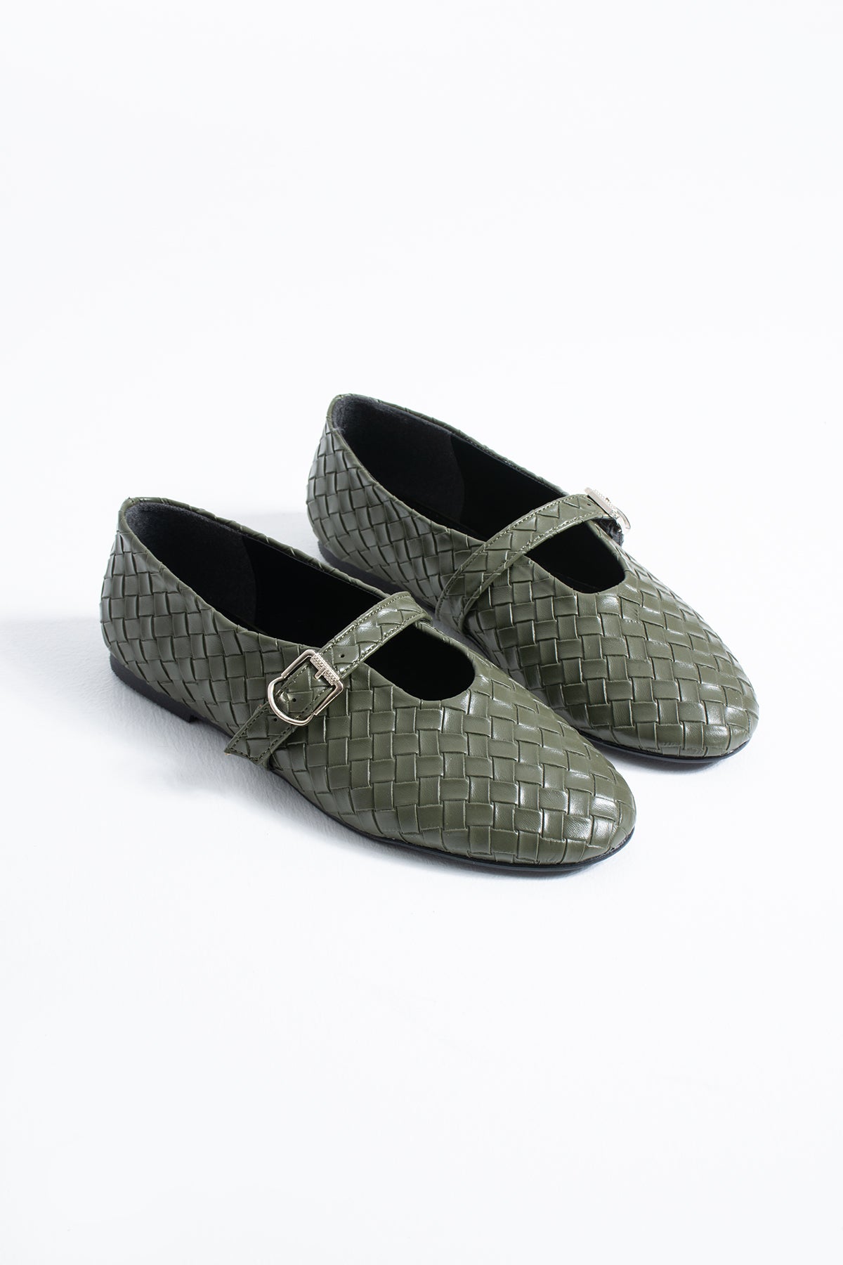 Babs Kadın Tokalı Mary Jane Model Günlük Rahat Düz Taban Şık ve Konforlu Kadın Babet