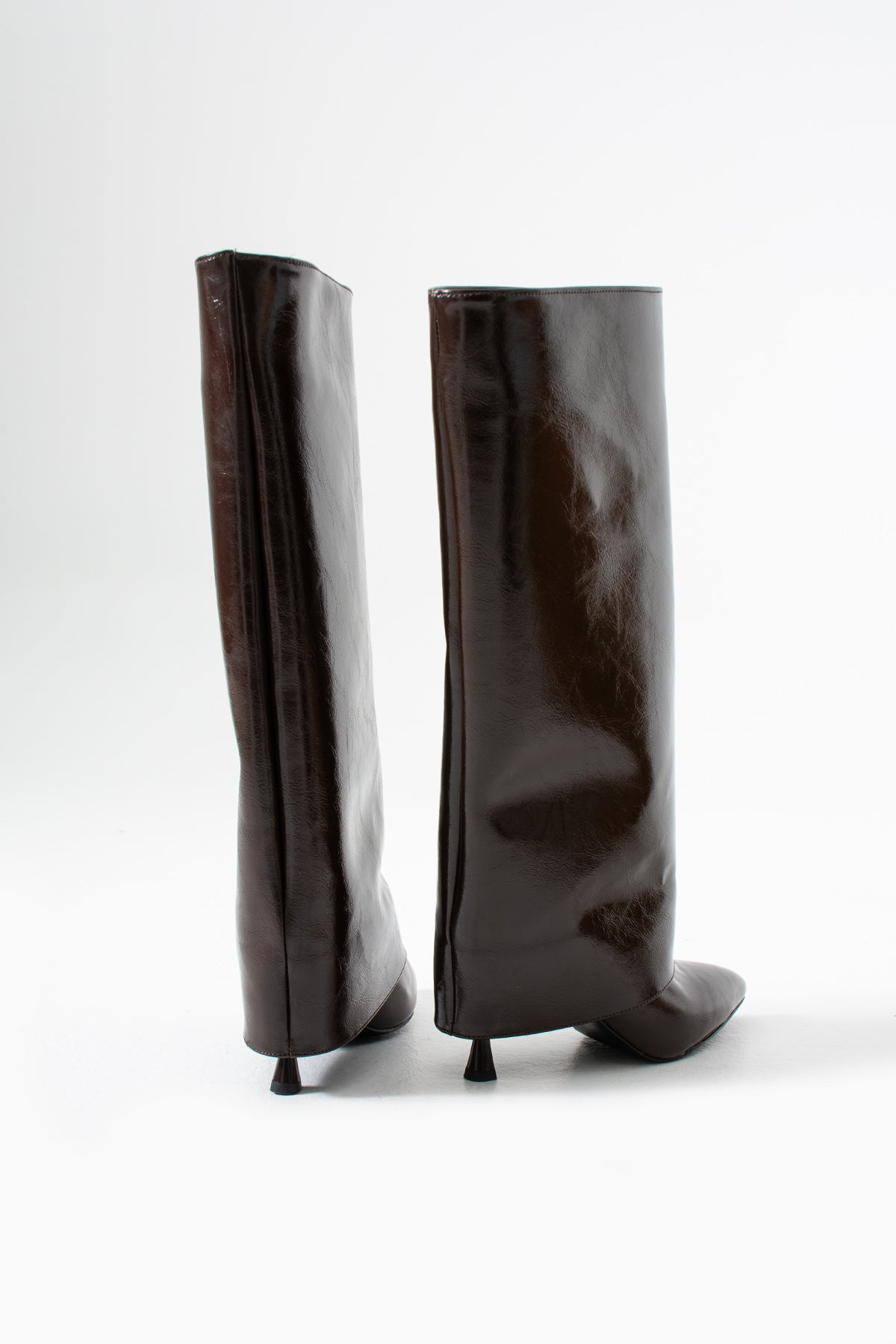 Dora Kadın Deri Sivri Burun Topuklu Çizme