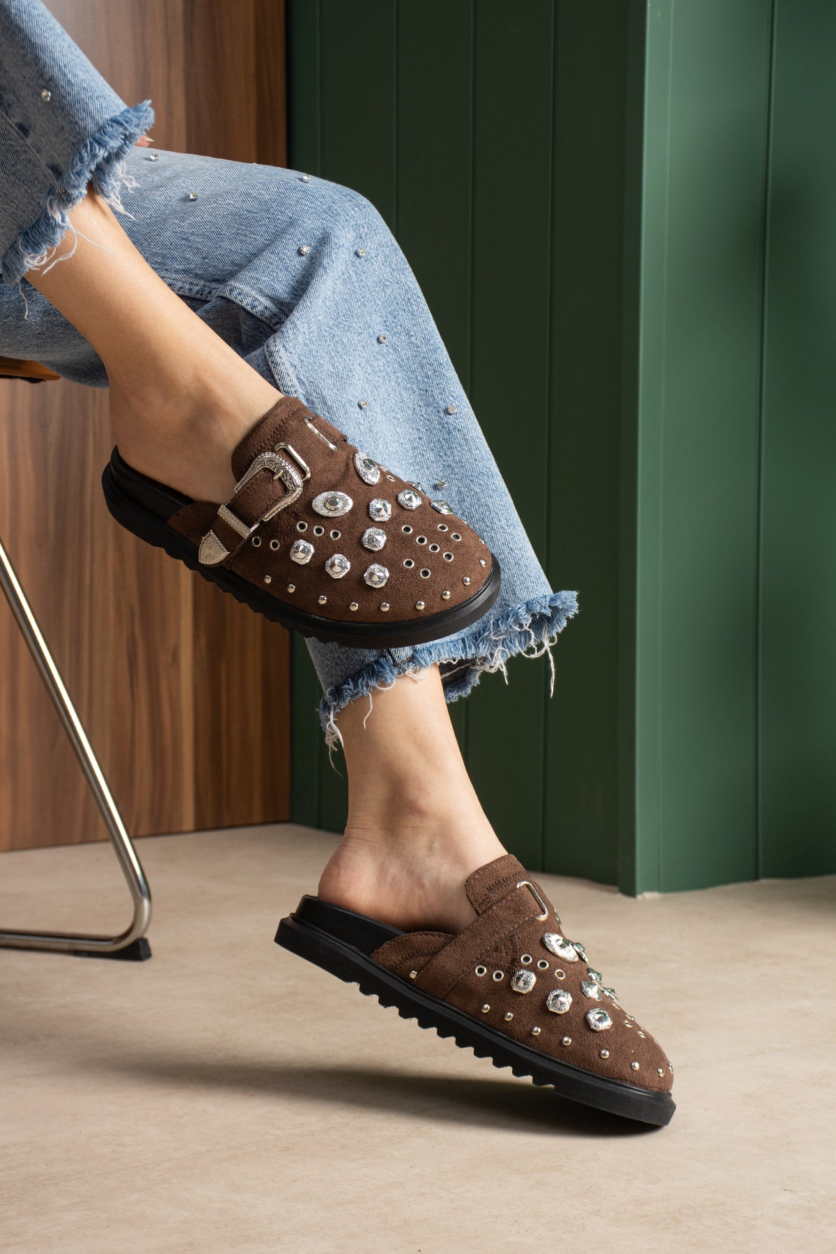 Zlata Kadın Taş Detaylı Tokalı Günlük Terlik