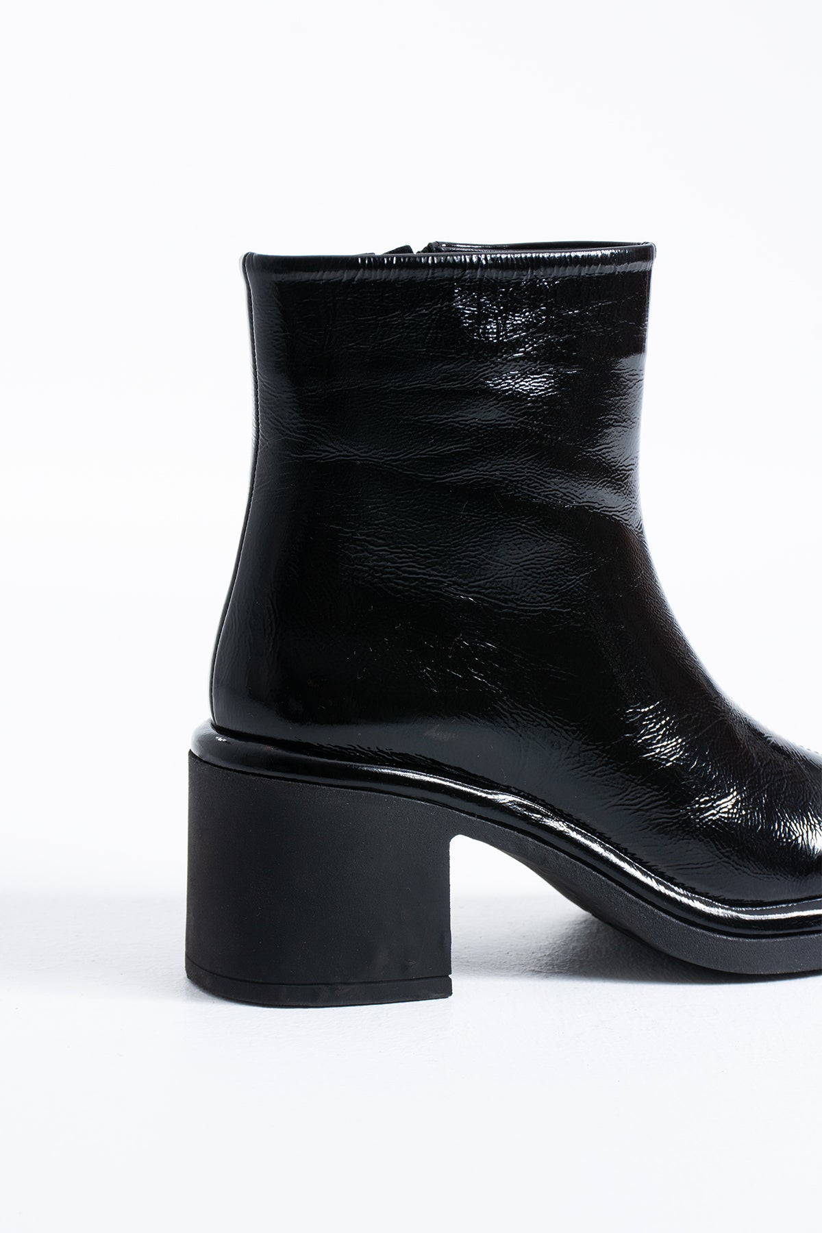 Tammy Kadın Hakiki Deri Kalın Topuk Fermuarlı Kısa Bot