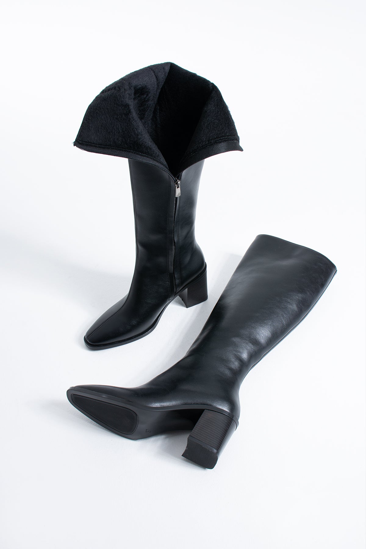 Tina Kadın Diz Altı Topuklu Fermuarlı Çizme