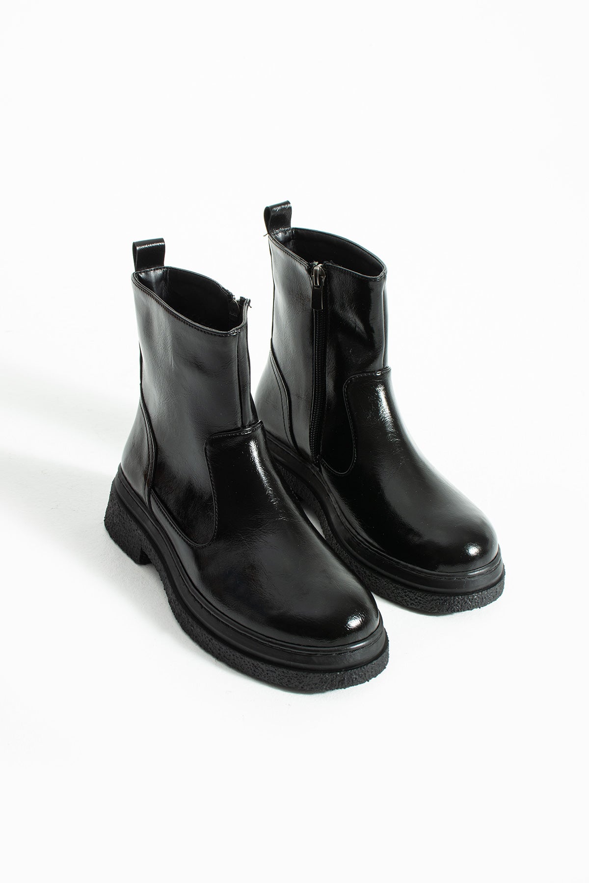 Zoya Kadın Fermuarlı Kalın Taban Kışlık Bot