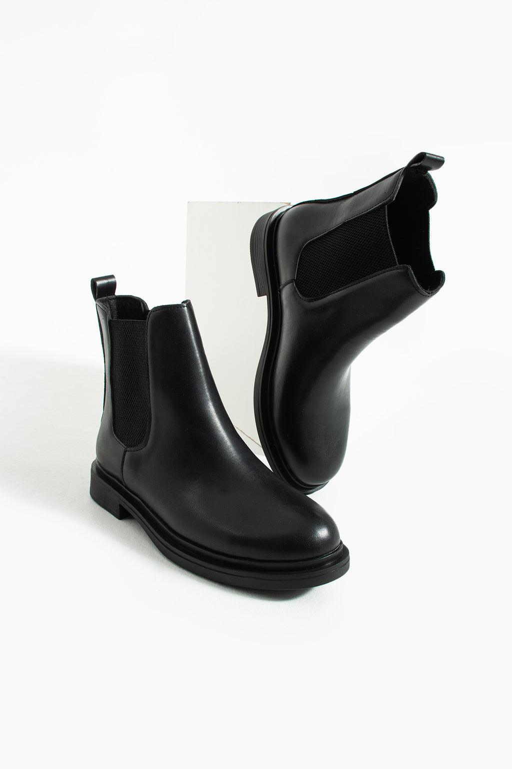Kadın Siyah Düz Topuklu Chelsea Bot