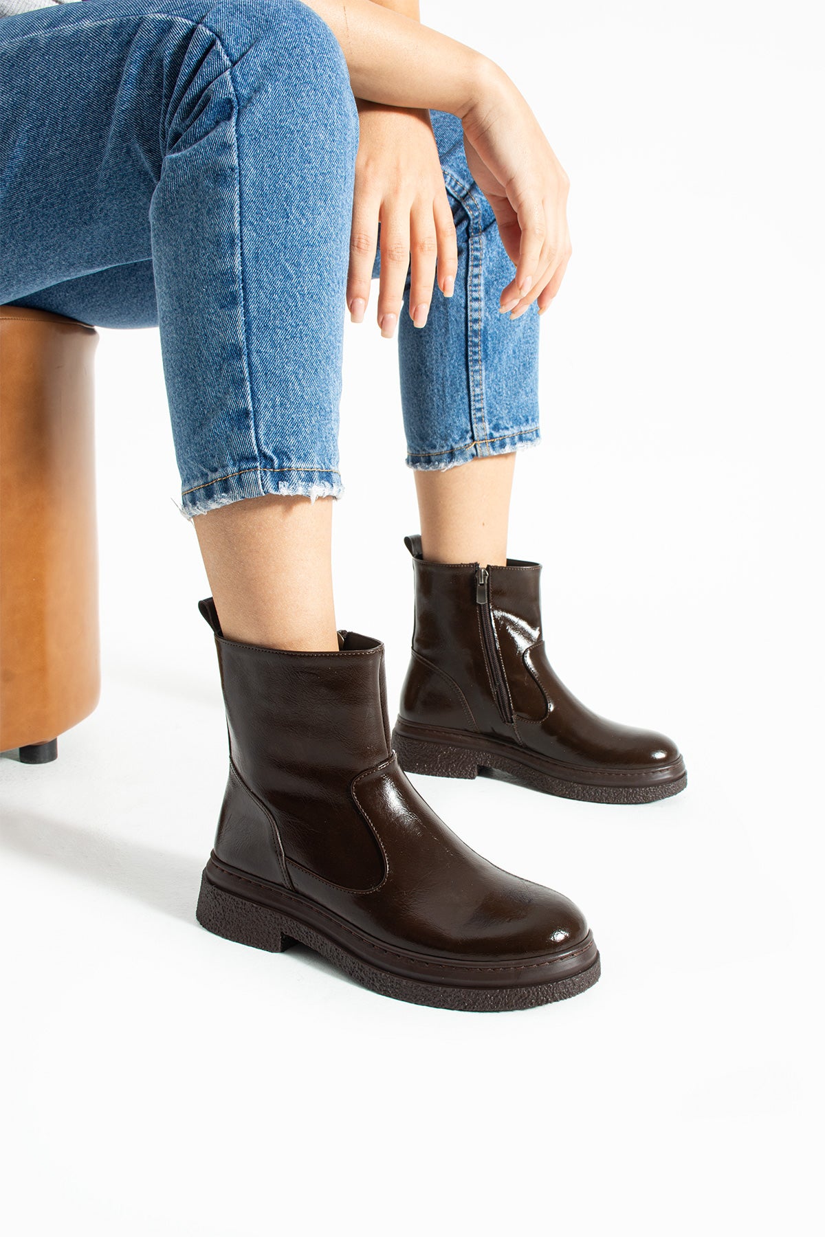 Zoya Kadın Fermuarlı Kalın Taban Kışlık Bot