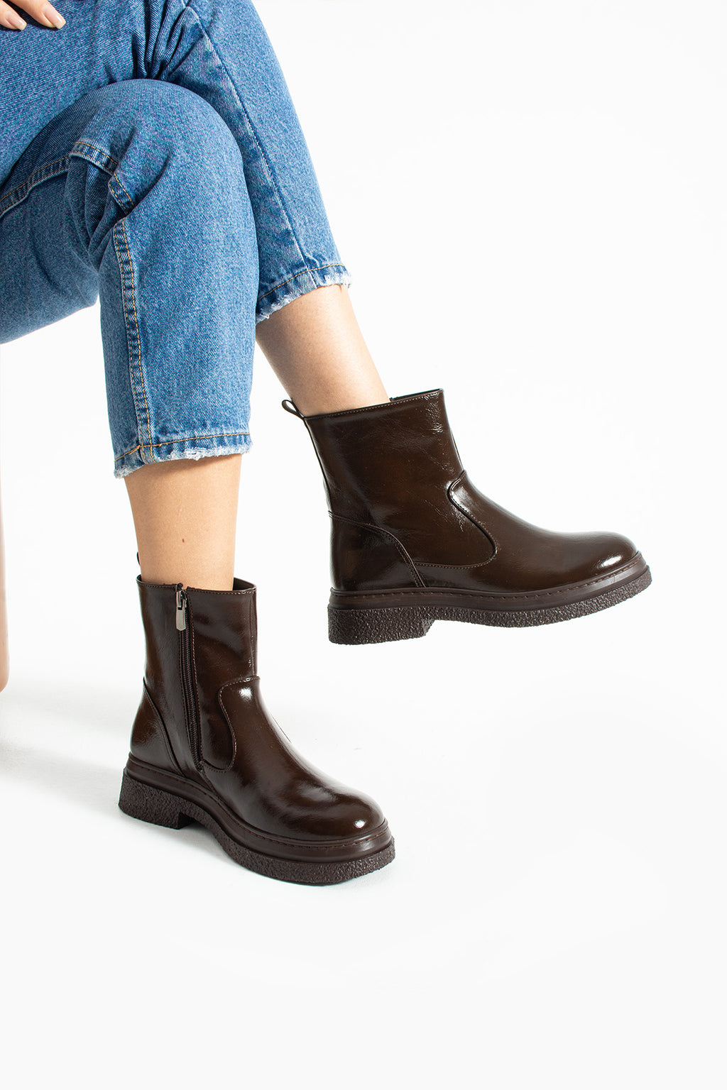 Zoya Kadın Fermuarlı Kalın Taban Kışlık Bot