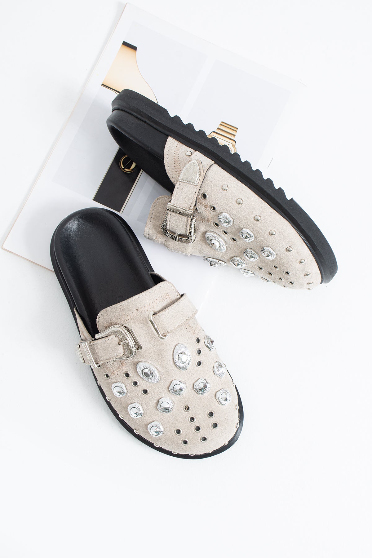 Zlata Kadın Taş Detaylı Tokalı Günlük Terlik