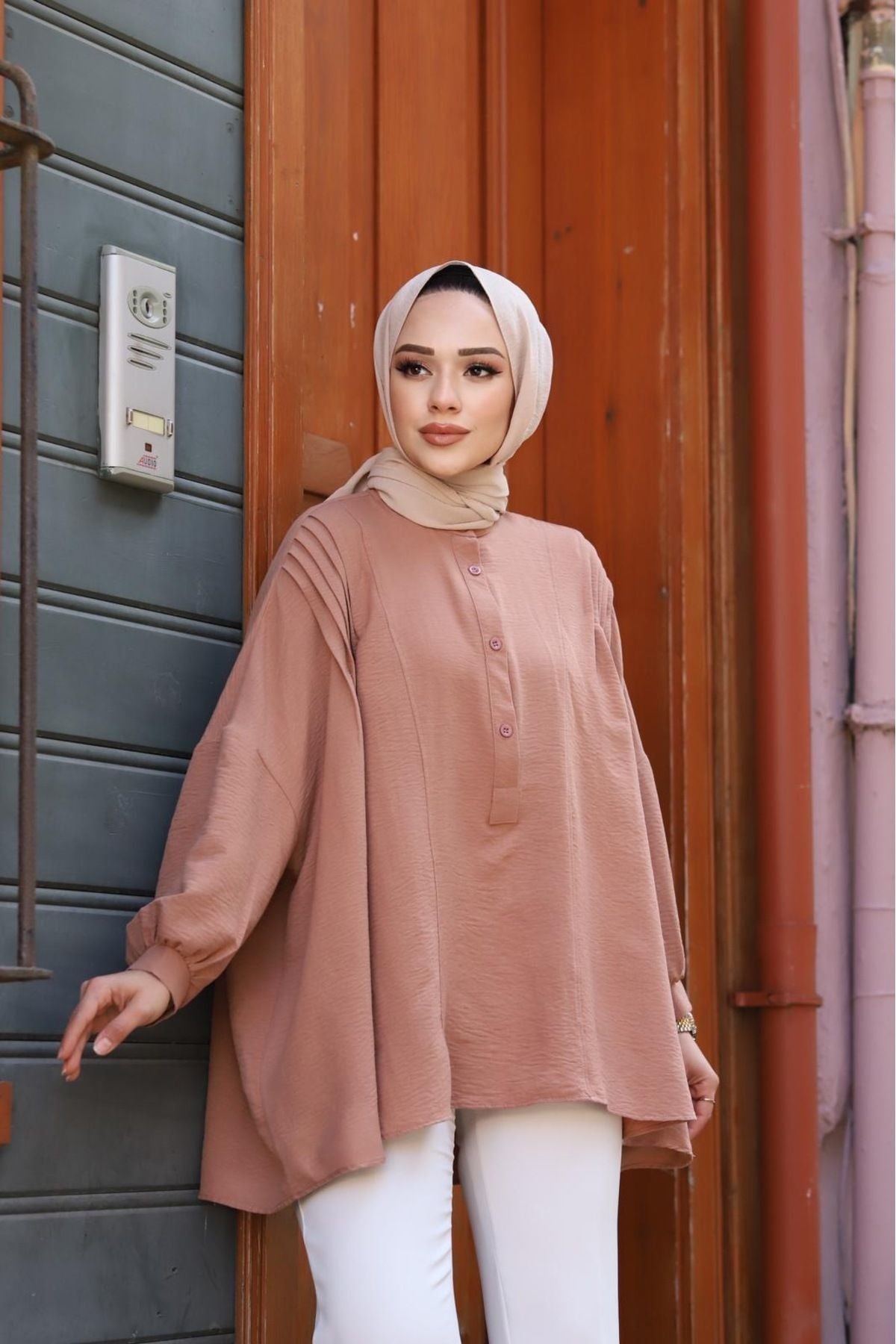 Alvin Pamuk Kumaş Standart Beden Gömlek