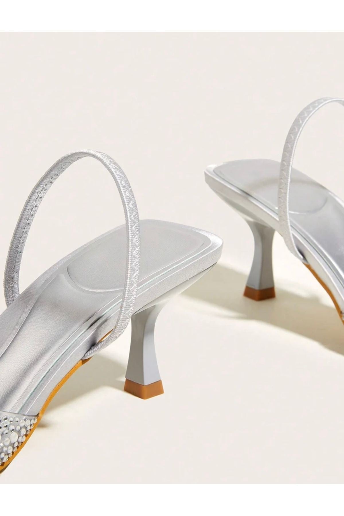 Gale İnci Detay Arkası Açık Topuklu Ayakkabı