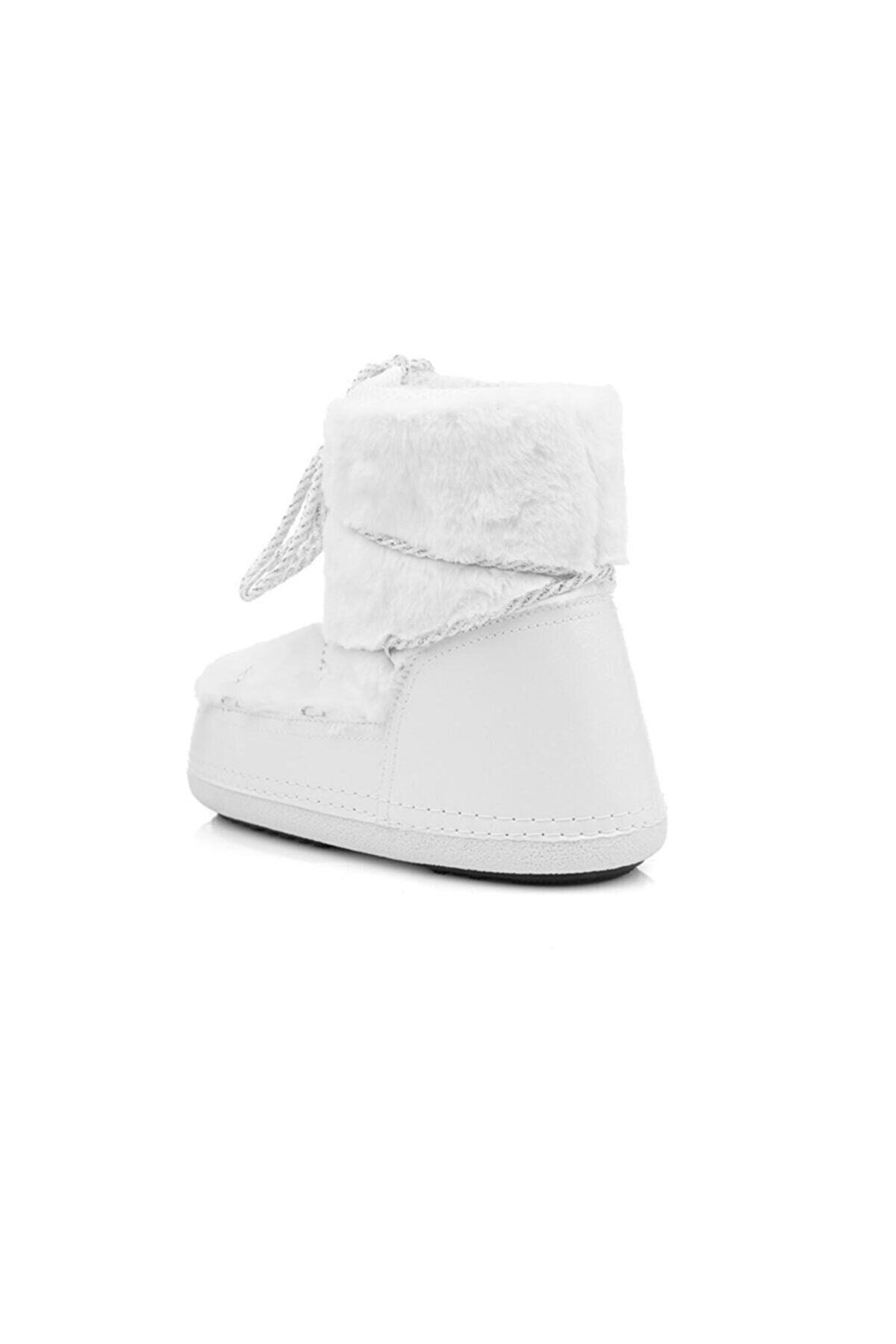Darla Kalın Tabanlı Kürklü Kadın Kar Botu