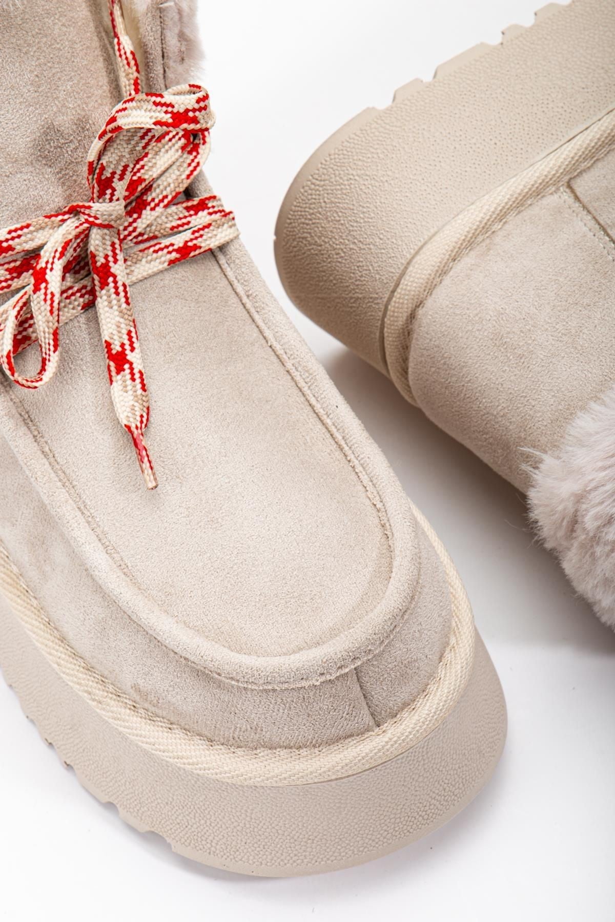 Berry Bağcıklı Detaylı İçi Kürklü Kalın Tabanlı Kadın Bot