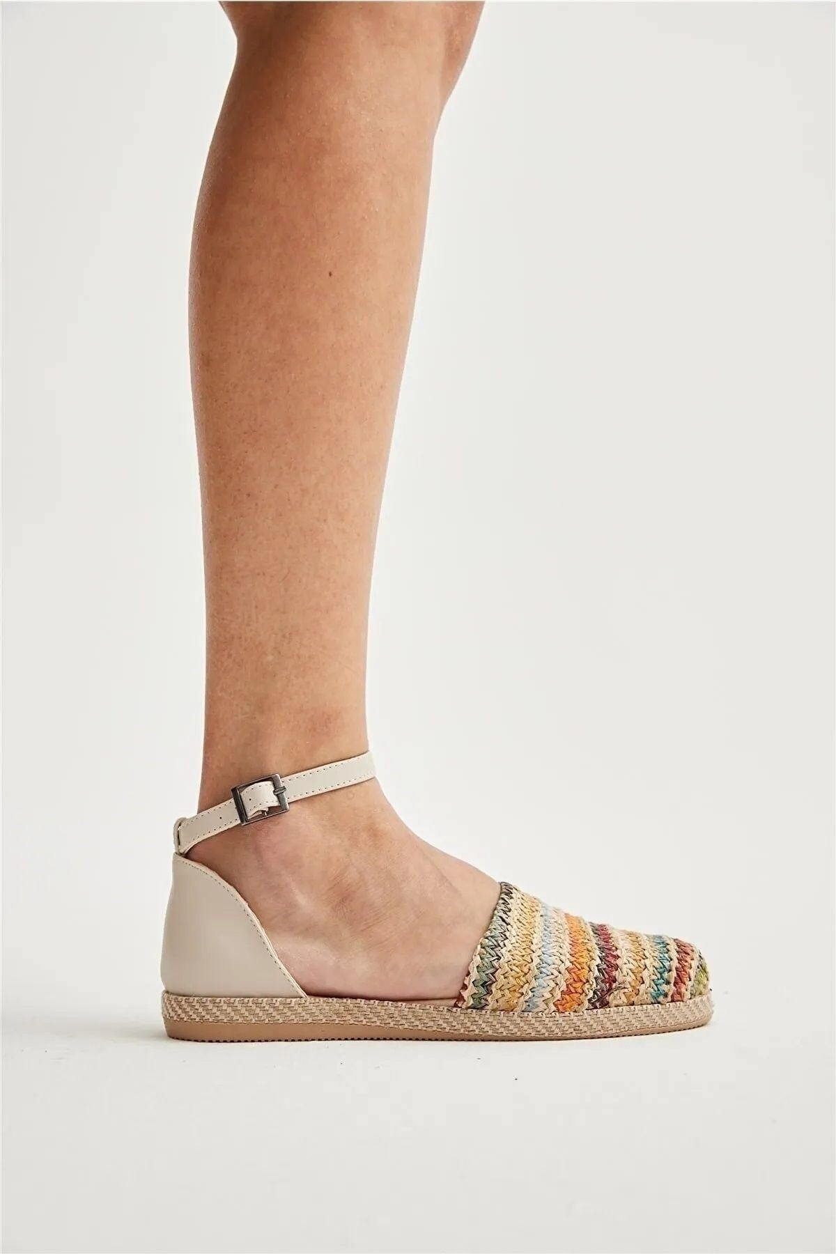 Buster Kadın Babet Hasır Renkli