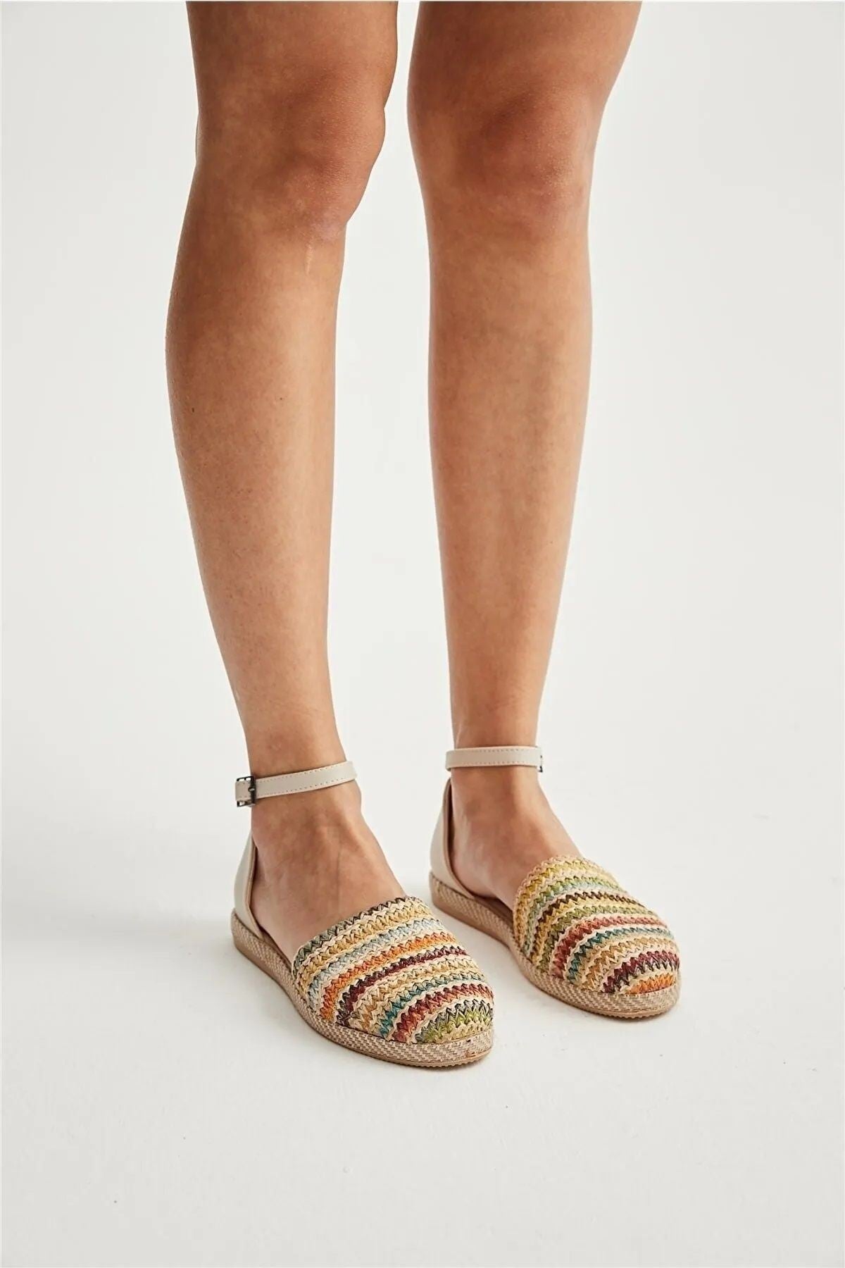 Buster Kadın Babet Hasır Renkli