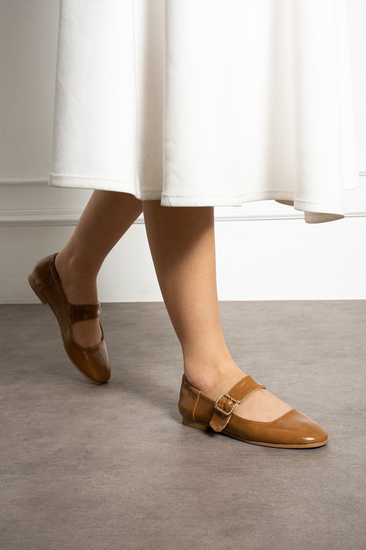 Aleyna Kadın Yumuşak Babet Toka Detaylı Günlük Ayakkabı