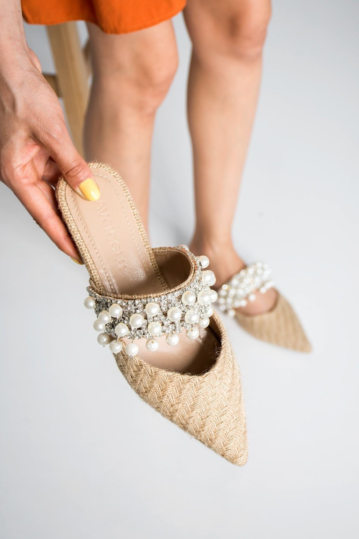 Hasır Taşlı Terlik