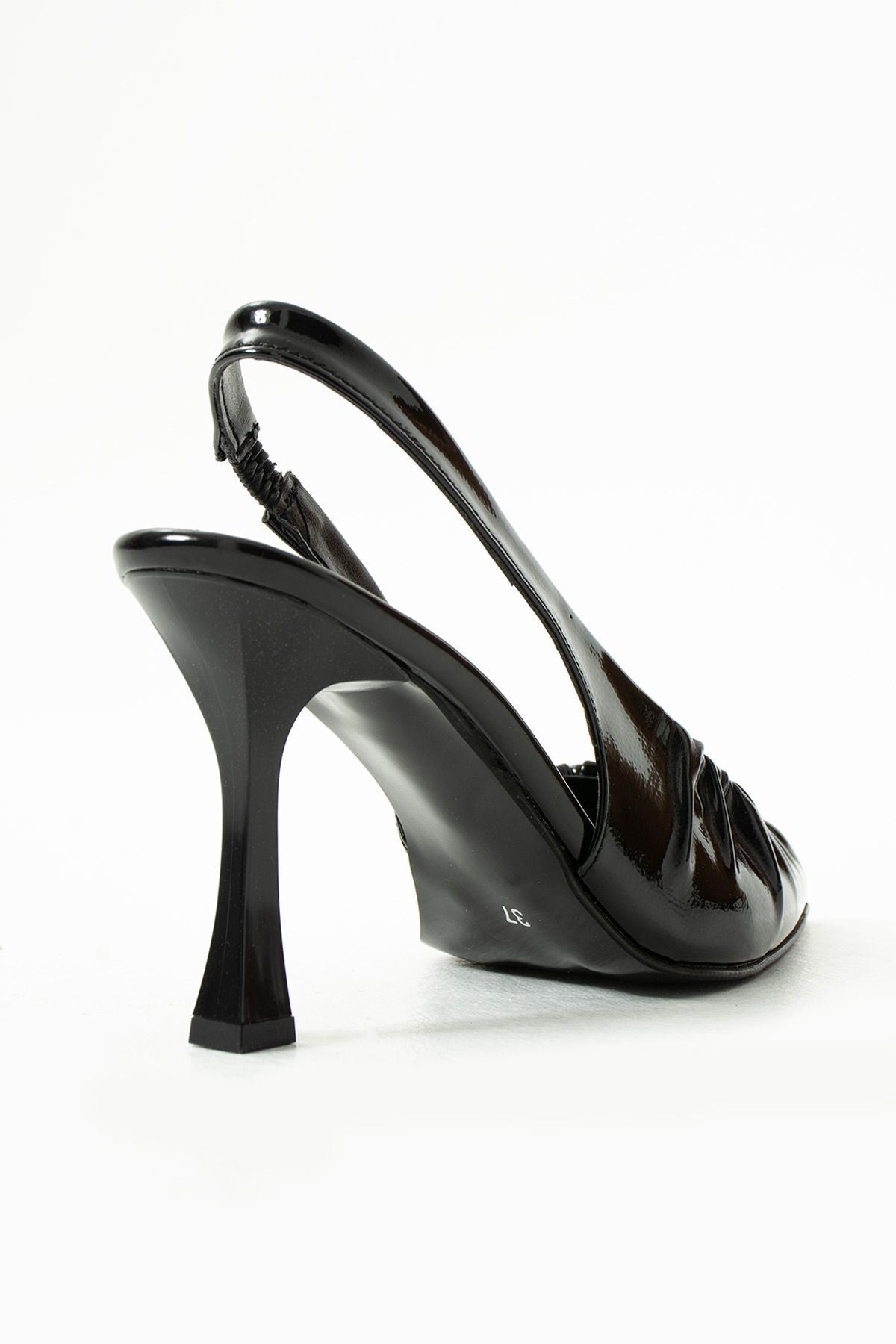 Büzgülü Topuklu Ayakkabı