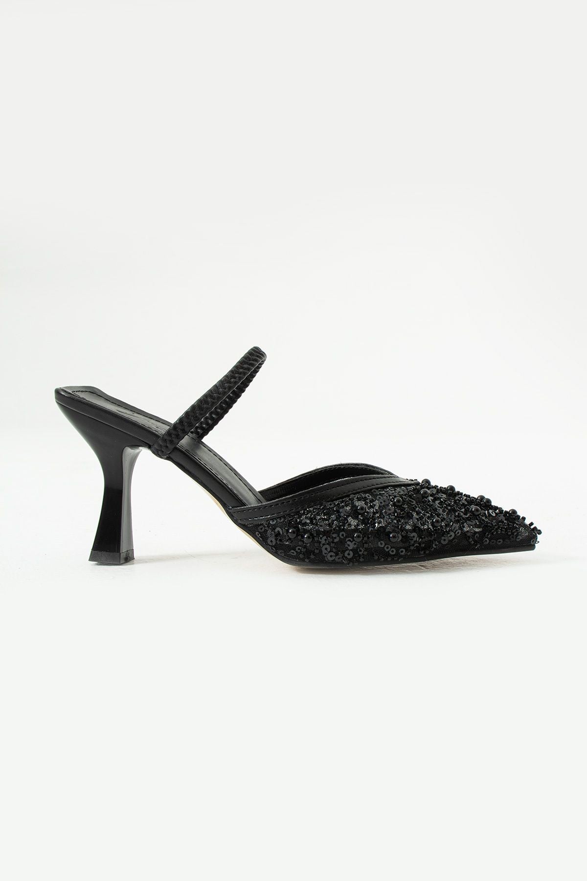 Alberta Tüylü Boncuklu Detaylı Arkası Açık Topuklu Ayakkabı