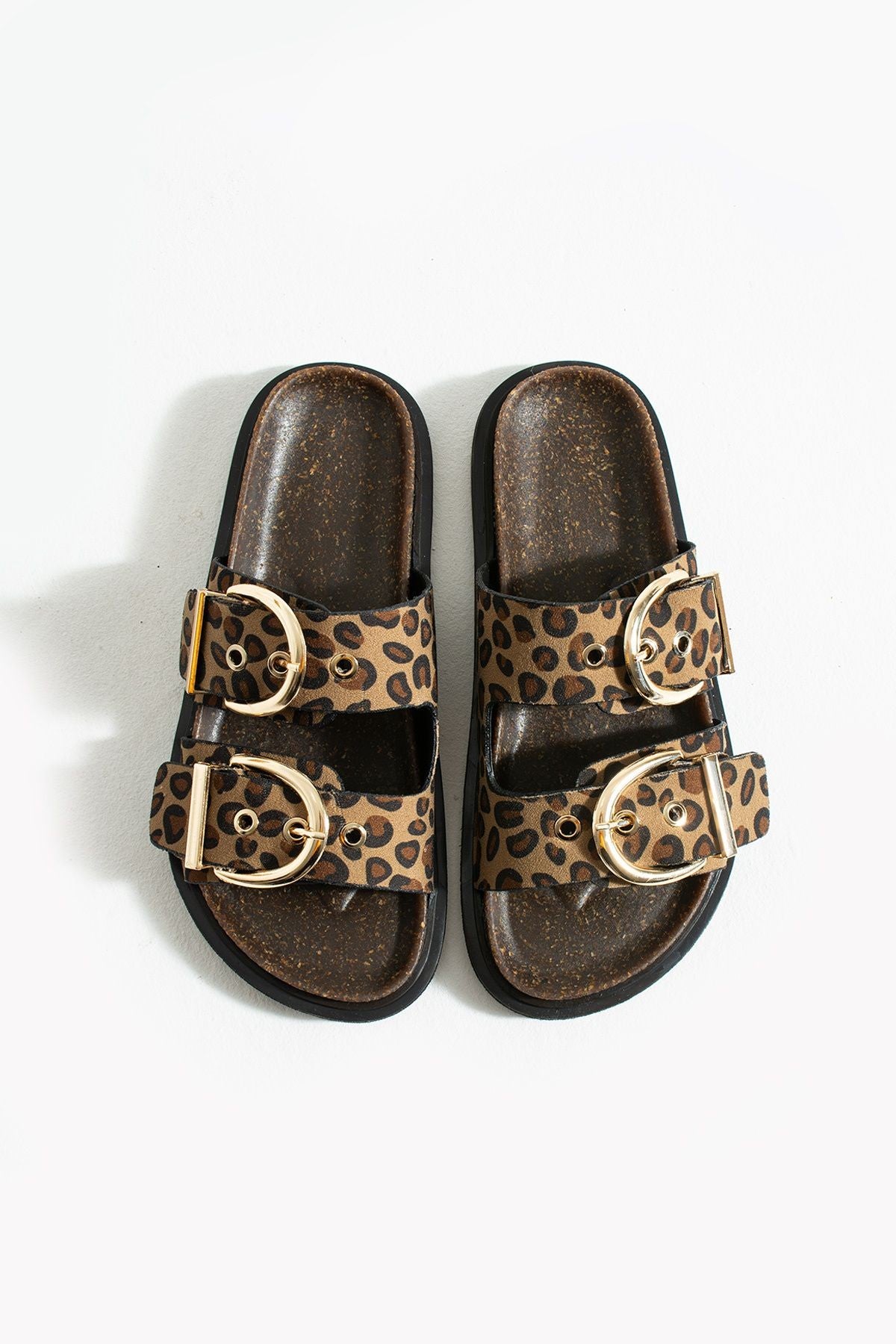 Lori Kadın Leopar Desenli Çift Tokalı Terlik