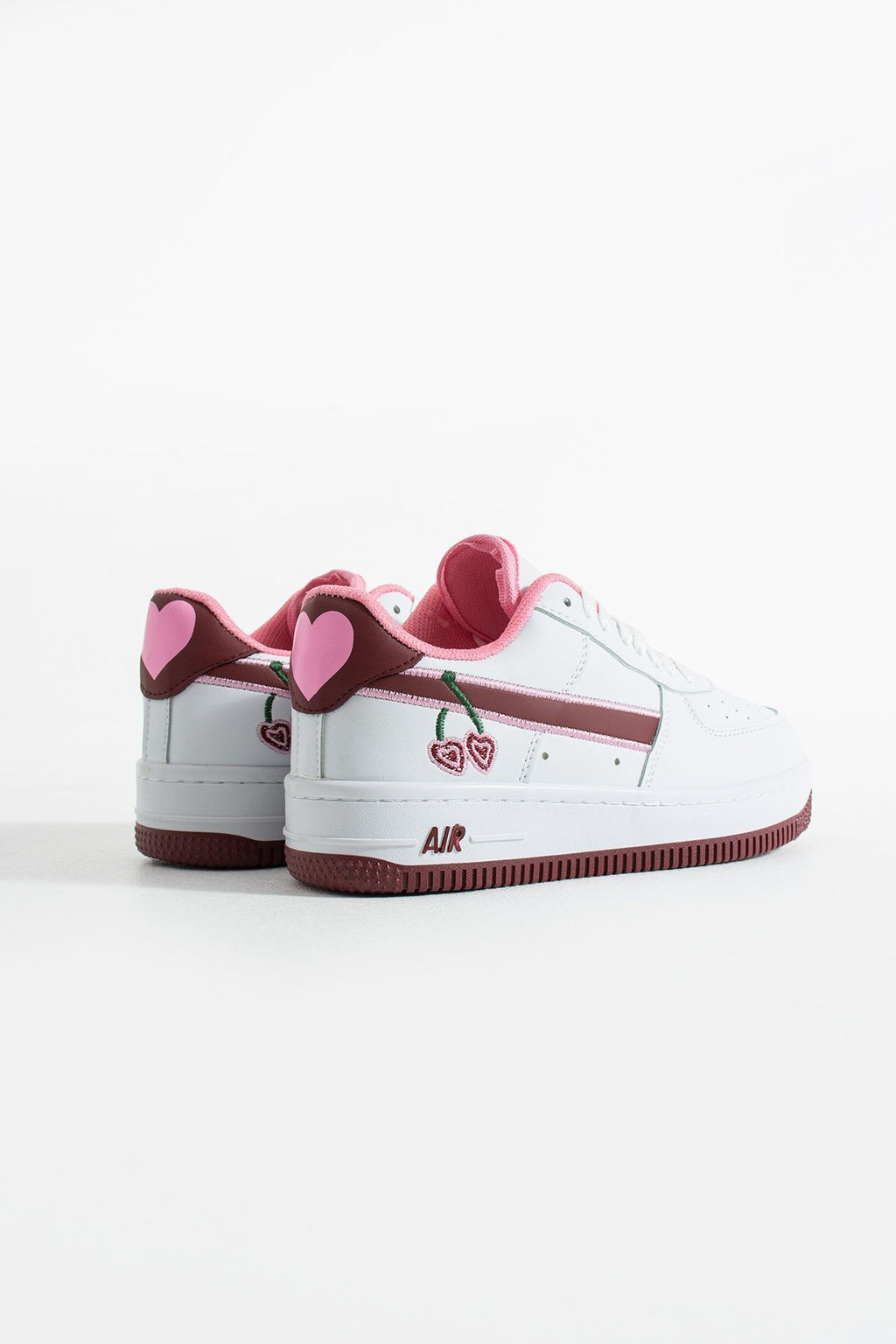 Kiraz Detaylı Pembe Beyaz Sneaker – Kadın Spor Ayakkabı