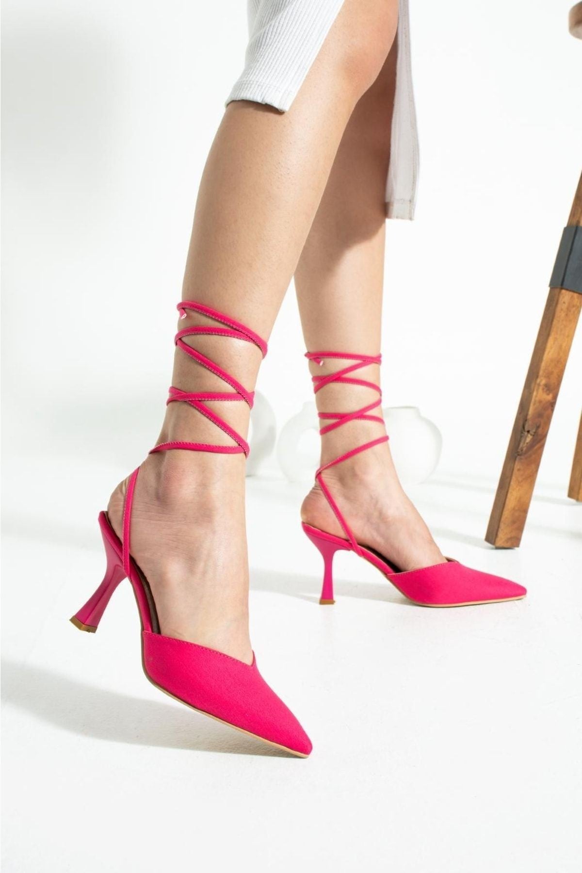 Fuşya Ipli Bilekten Bağlamalı Saten Kadın Topuklu Ayakkabı